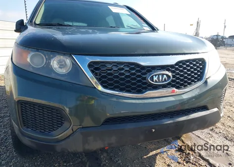 2013 Kia Sorento Lx V6 z USA, uszkodzony, nr VIN 5XYKTDA21DG312917